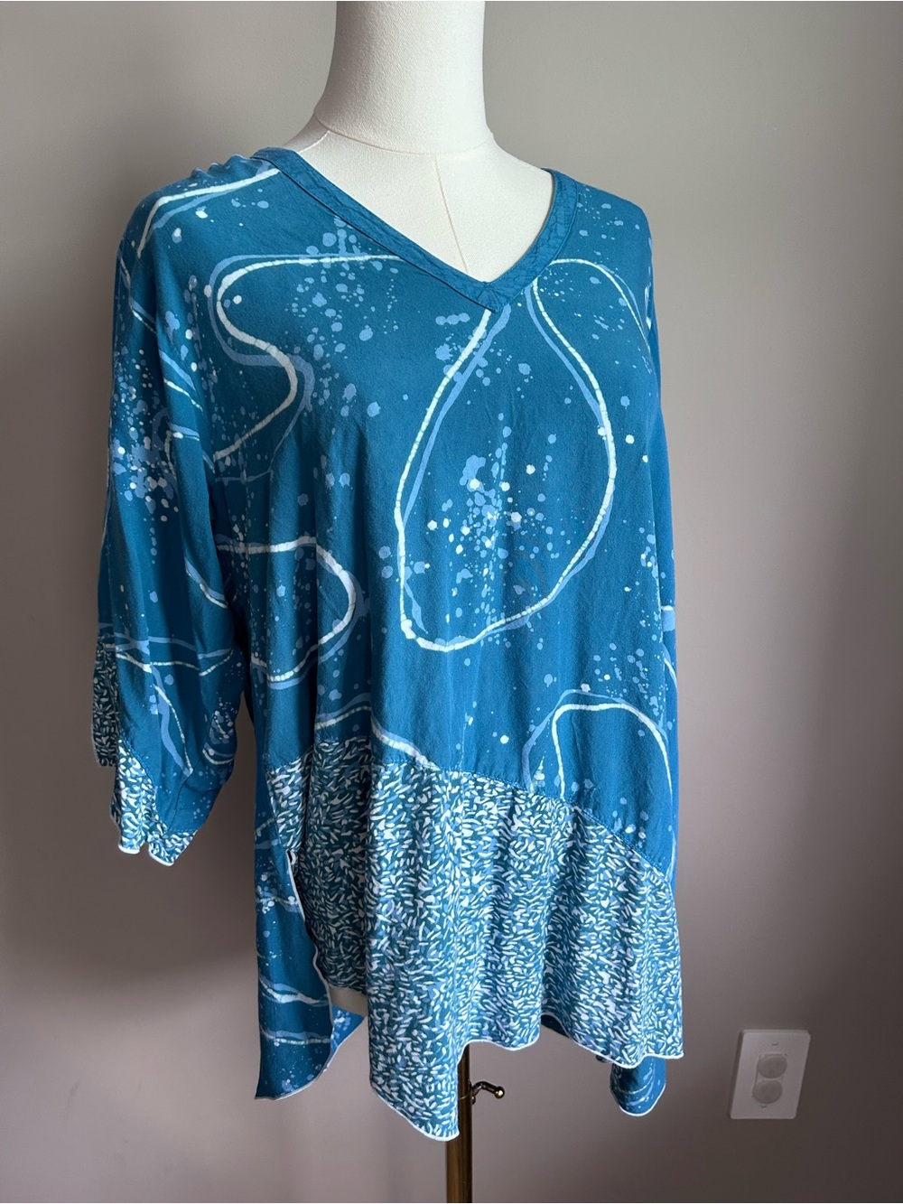 Blue Sky fair trade Vibrant Blue Abstract Print V-Neck Tunic summer boho hippie